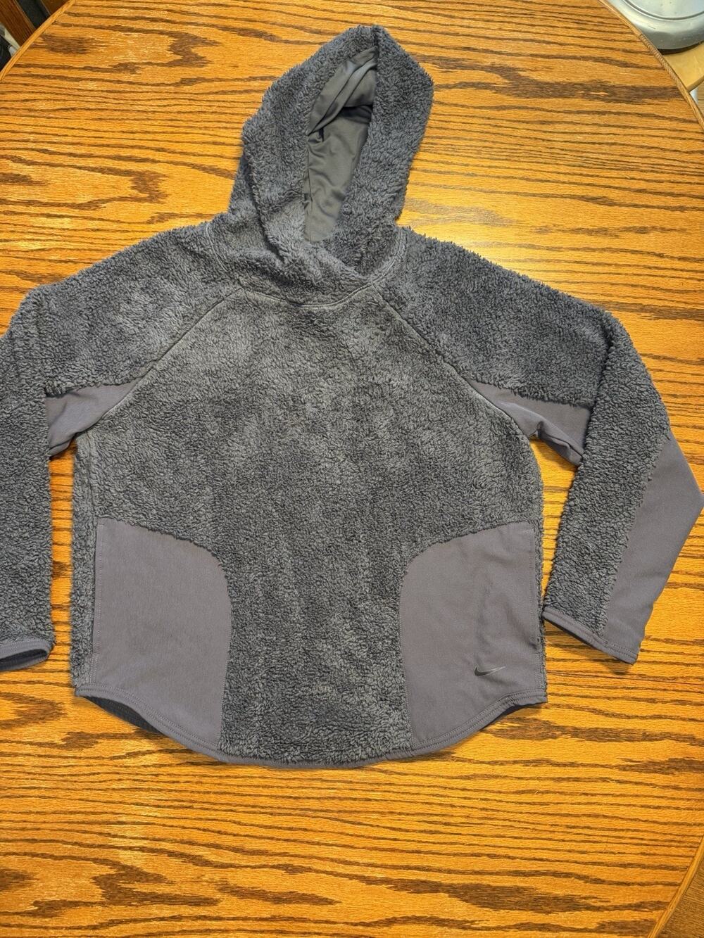 Nike Women's Sherpa Therma Fleece Training Hoodie Purple Size Medium